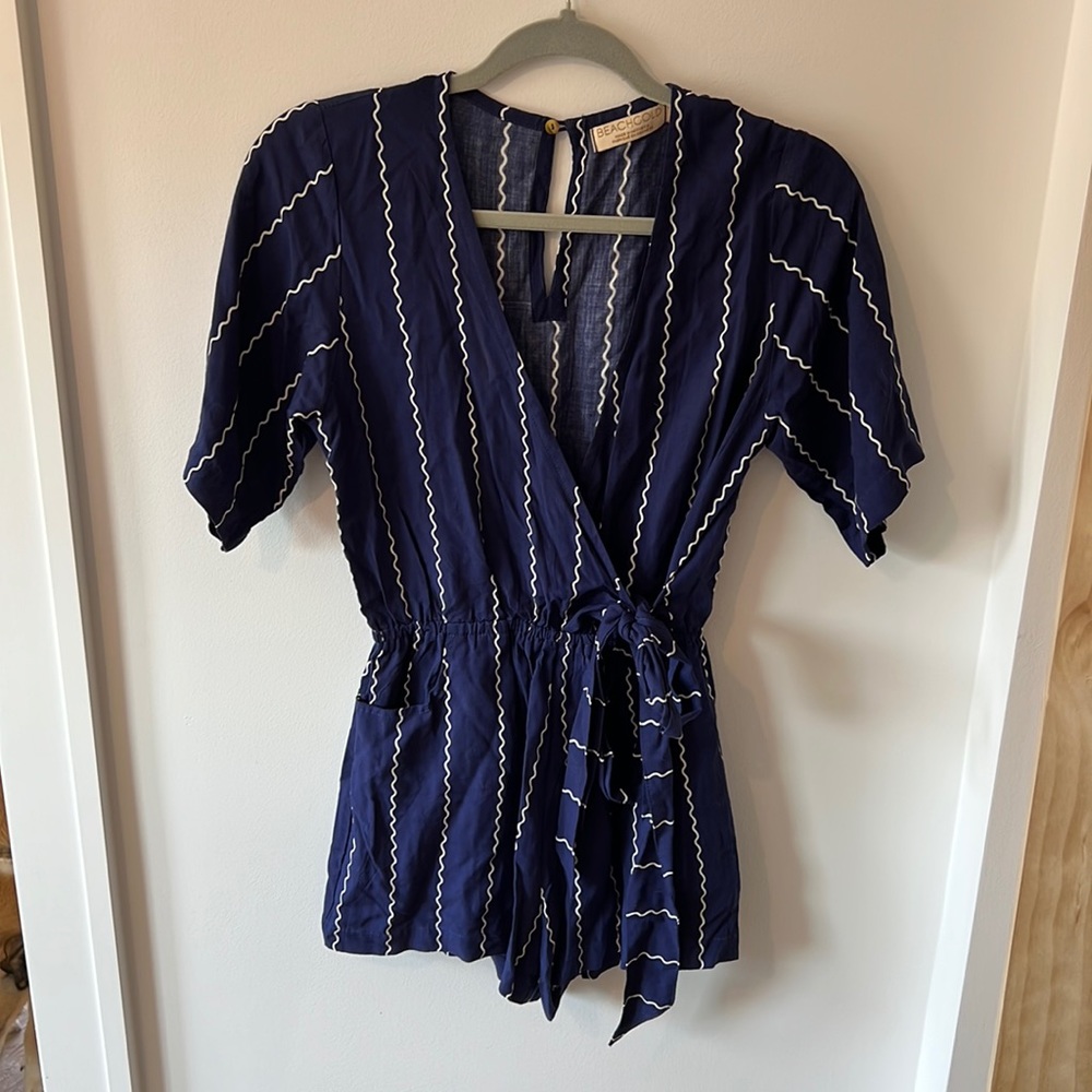 Beachgold romper size xs